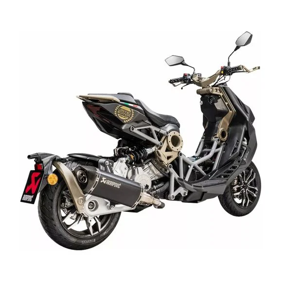 media.motoblouz4-4717